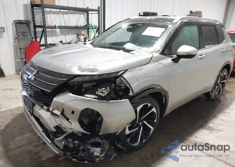 2024 Mitsubishi Outlander Sel 2.5 S-Awc/Sel Black Edition S-Awc/Sel Platinum Edition S-Awc z USA, uszkodzony, nr VIN JA4J4WA83RZ053441